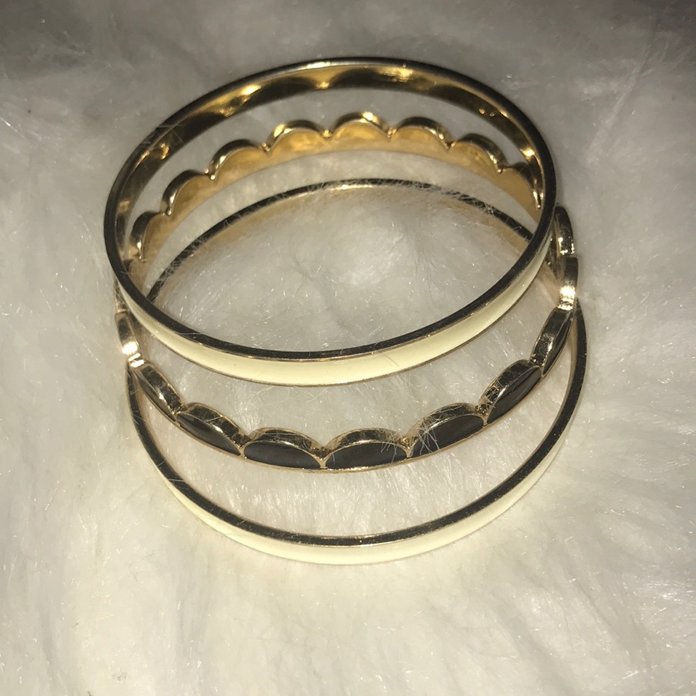 Forever 21 set of 3 gold bangles
